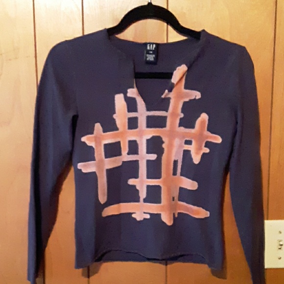 GAP Tops - Gap split neck long sleeve T size xs